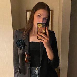 Meet your Posher, Sasha